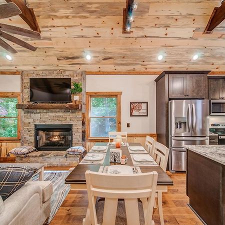 Brand New Build Luxury Mountain Chalet With Hot Tub, Pool, Game Room, Premium Features Ellijay Exteriör bild