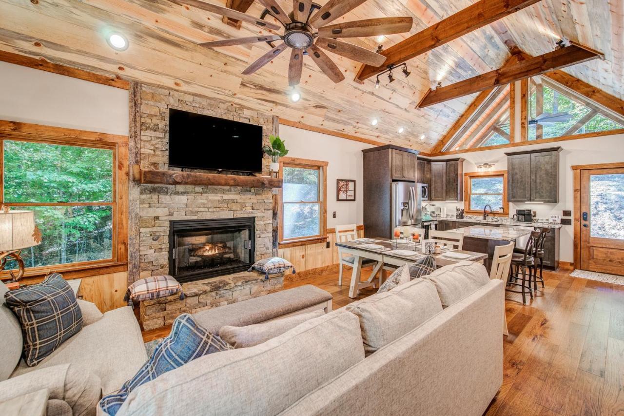 Brand New Build Luxury Mountain Chalet With Hot Tub, Pool, Game Room, Premium Features Ellijay Exteriör bild